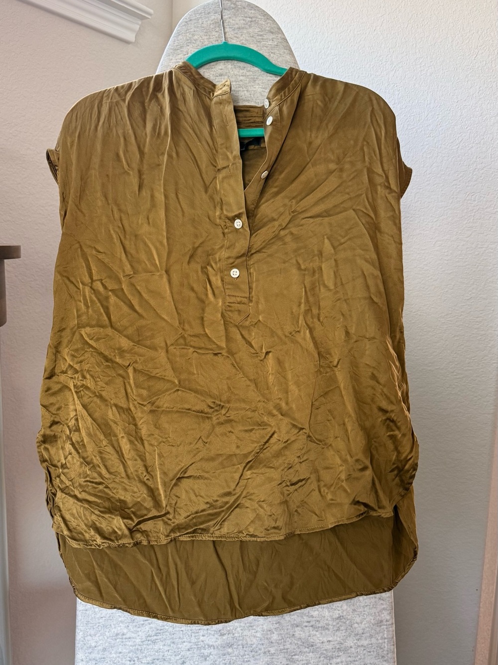Banana Republic Olive Green Women's Silk Henley Top